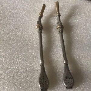 Decorative Silver and Gold Mate Bombilla Straws - Home Accents